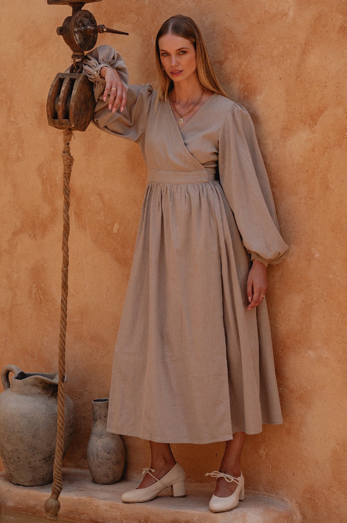cream wrap dress with sleeves Emerie Long Sleeve Las palmas Color:Dark gray Nicolaini Light Blue Long cocktail dress for wedding friendly * Design